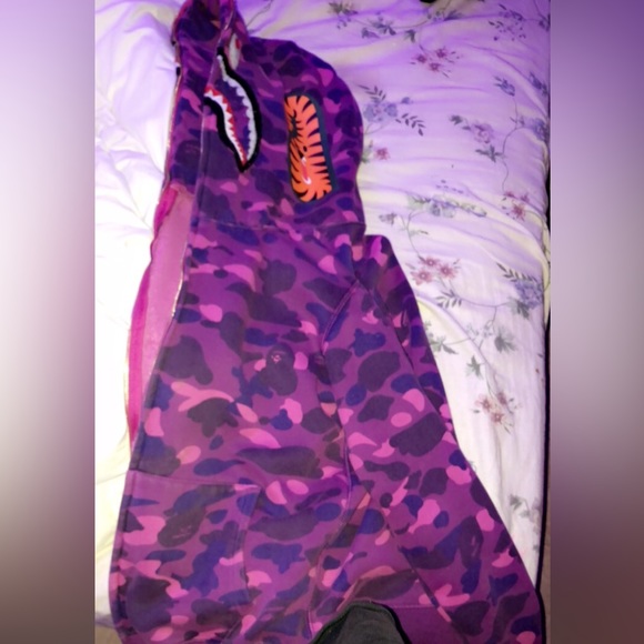 Jus sitting around not being used small or medium and only used a few times - Picture 5 of 5